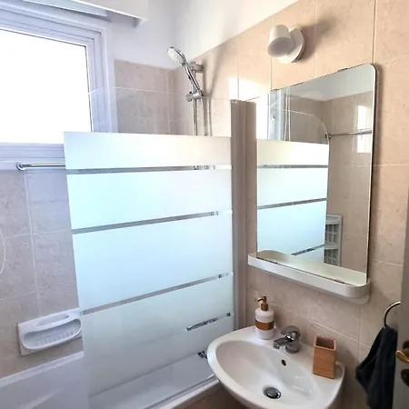Appartamento 2 Beachside Apts, 5min Walk To Shore With Internet