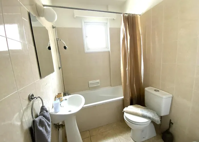 2 Beachside Apts, 5min Walk To Shore With Internet